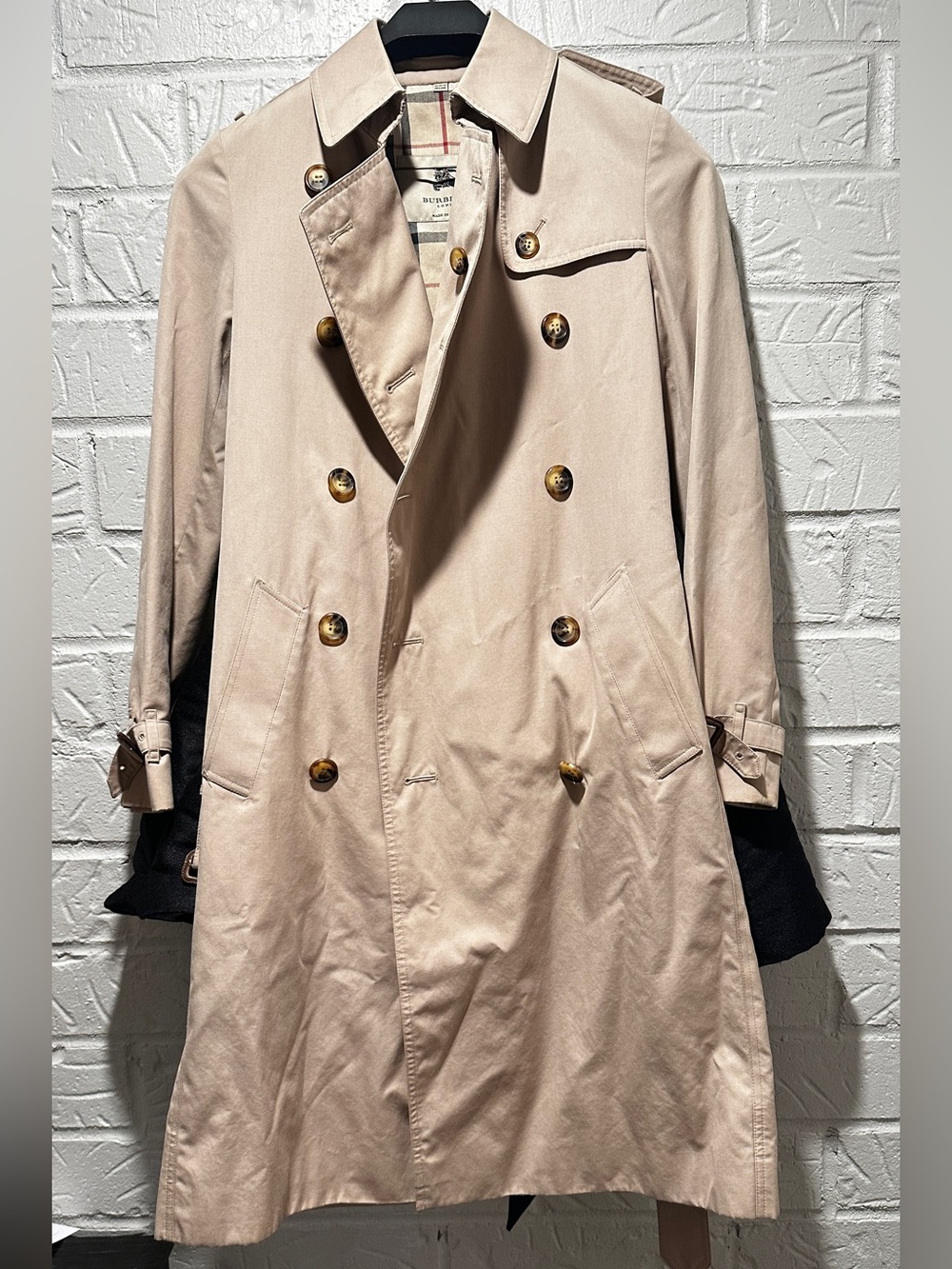 Burberry Kensington Classic Beige Cotton Blend Trench Coat Size 2 - Picture 2 of 16
